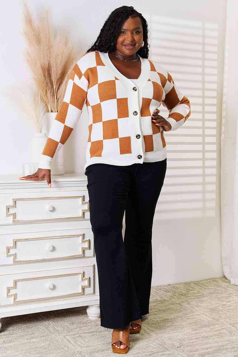 Plush oversized v-neck cardigan - Love Salve